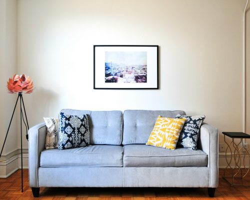 photo-1484101403633-562f891dc89a